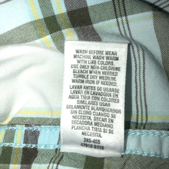 🛍Carter’s button down plaid shirt - Size 3T - Picture 5 of 6